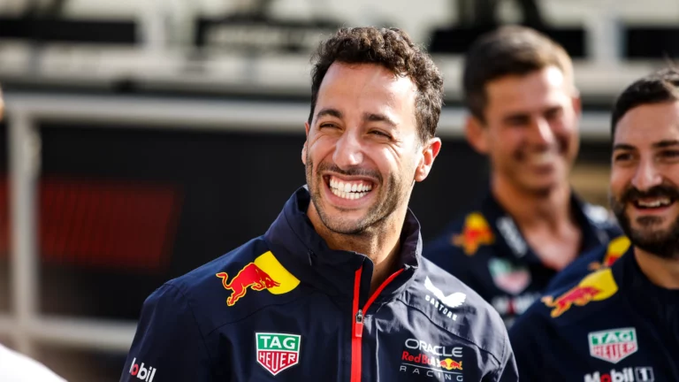 Daniel Ricciardo Faces Setback in Bahrain Grand Prix Practice